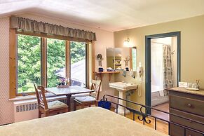 Auberge Le Lupin B&B