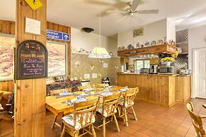 Auberge Le Lupin B&B