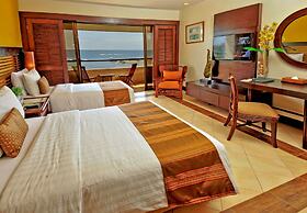 Costabella Tropical Beach Hotel