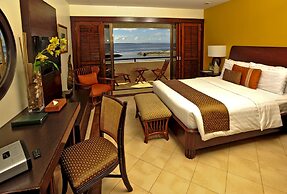 Costabella Tropical Beach Hotel