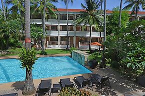 Costabella Tropical Beach Hotel