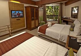 Costabella Tropical Beach Hotel