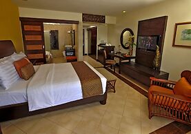 Costabella Tropical Beach Hotel