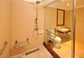 Costabella Tropical Beach Hotel