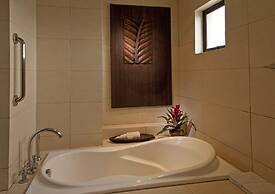 Costabella Tropical Beach Hotel