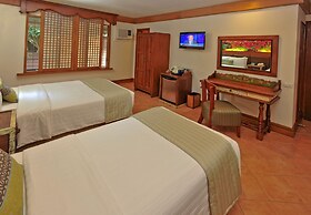 Costabella Tropical Beach Hotel