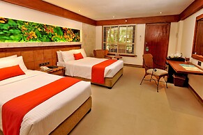 Costabella Tropical Beach Hotel