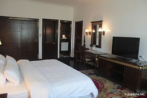 Fort Ilocandia Resort Hotel