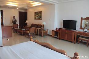 Fort Ilocandia Resort Hotel