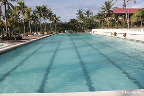 Fort Ilocandia Resort Hotel