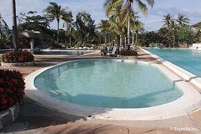 Fort Ilocandia Resort Hotel