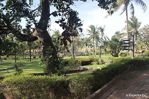 Fort Ilocandia Resort Hotel