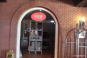 Fort Ilocandia Resort Hotel