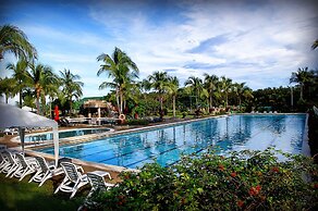 Fort Ilocandia Resort Hotel