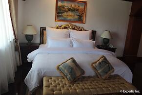 Fort Ilocandia Resort Hotel