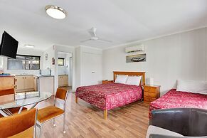 Sanctuary Lakes Fauna Retreat