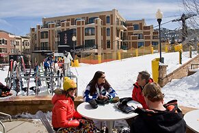 The Caledonian by All Seasons Resort Lodging