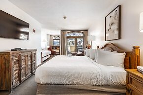 The Caledonian by All Seasons Resort Lodging