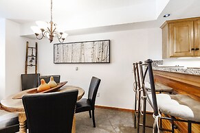 The Caledonian by All Seasons Resort Lodging