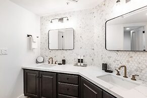 The Caledonian by All Seasons Resort Lodging