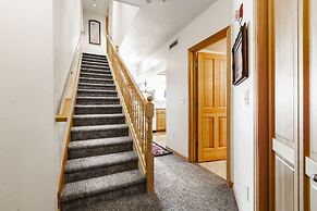 The Caledonian by All Seasons Resort Lodging