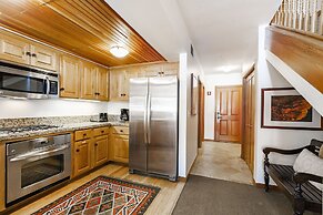 The Caledonian by All Seasons Resort Lodging