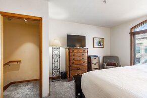 The Caledonian by All Seasons Resort Lodging