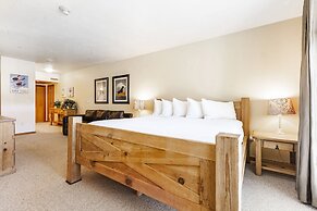 The Caledonian by All Seasons Resort Lodging