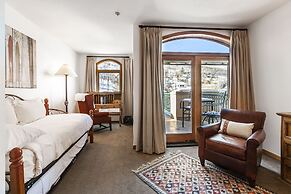 The Caledonian by All Seasons Resort Lodging