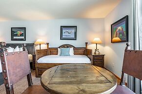 The Caledonian by All Seasons Resort Lodging