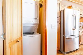 The Caledonian by All Seasons Resort Lodging