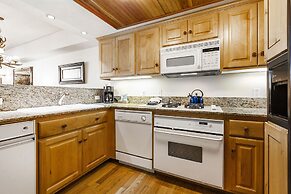 The Caledonian by All Seasons Resort Lodging