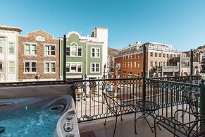 The Caledonian by All Seasons Resort Lodging