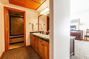 The Caledonian by All Seasons Resort Lodging