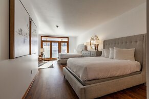 The Caledonian by All Seasons Resort Lodging