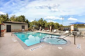 Best Western Carthage Inn & Suites