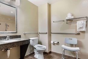 Best Western Carthage Inn & Suites