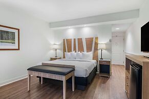 Best Western Plus Westgate Inn & Suites