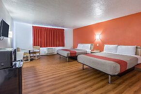 Motel 6 Beaverton, OR