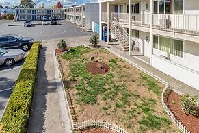 Motel 6 Beaverton, OR