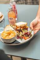 Classic Lodges - Bagden Hall Hotel