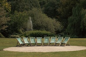 Classic Lodges - Bagden Hall Hotel