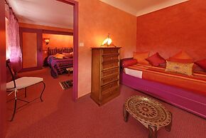 Logis De France Le Rocher Blanc