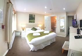 The Limes Country Lodge Hotel