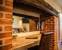 The Limes Country Lodge Hotel