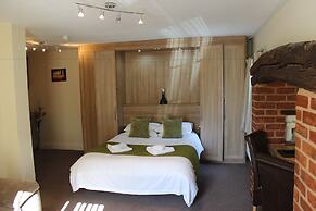 The Limes Country Lodge Hotel