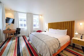 Hotel DeBrett