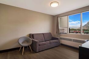 Canadas Best Value Inn & Suites Kamloops