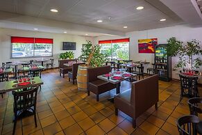 Logis Hôtel Noemys Brive - Restaurant Le Teinchurier