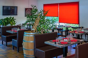 Logis Hôtel Noemys Brive - Restaurant Le Teinchurier